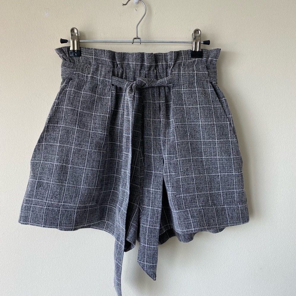 High Waist Gray Plaid Shorts with Fabric Belt